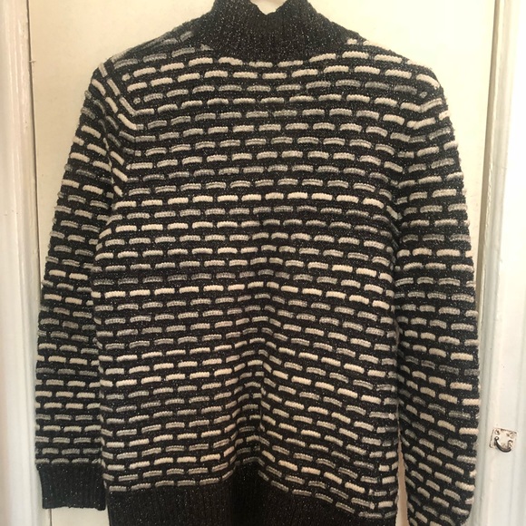 LizCaliborne Women’s Cardigan - Picture 2 of 2